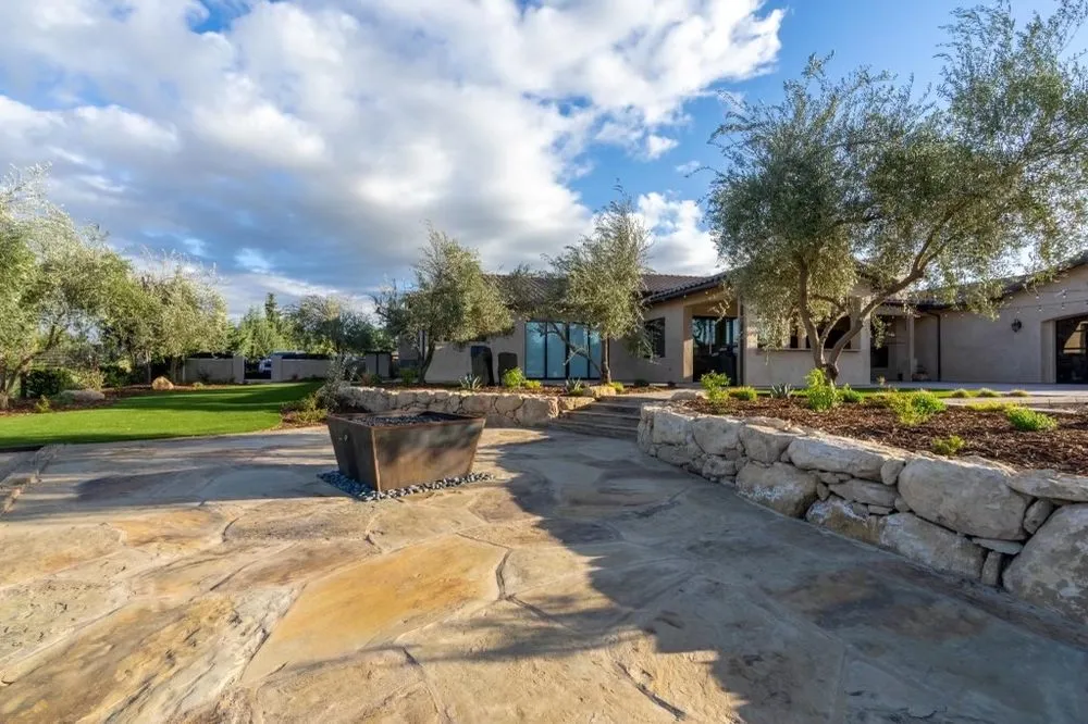 Affordable outdoor landscaping experts serving Paso Robles, CA - Campos Landscape