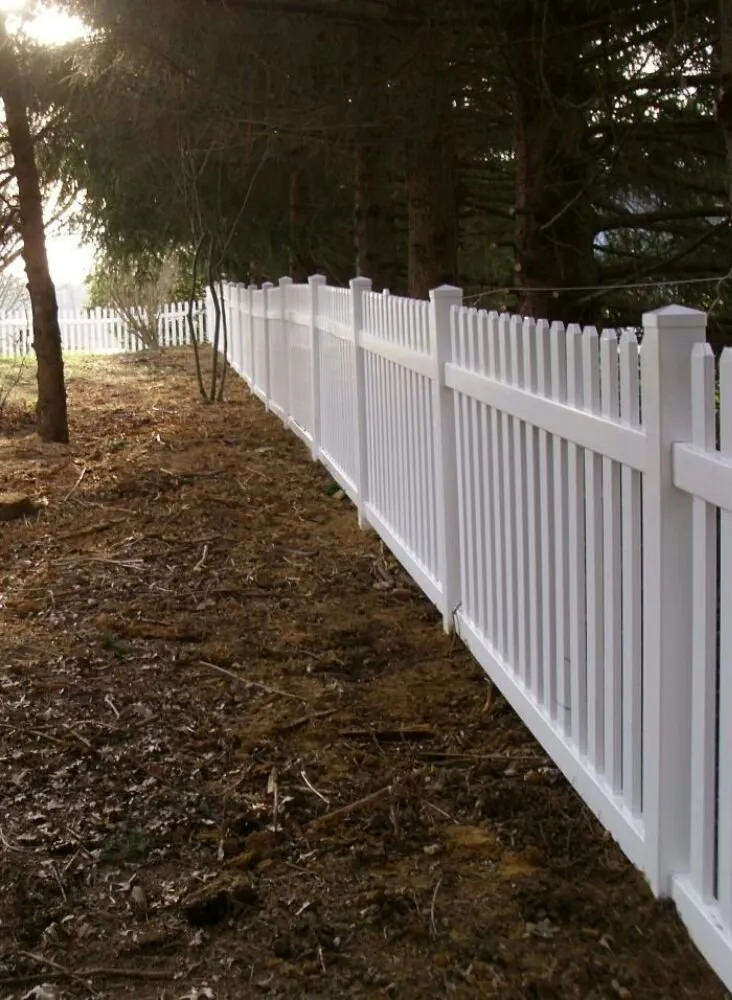 Professional yard cleanup service experts serving Gaithersburg, MD - Campos Landscaping & Stone