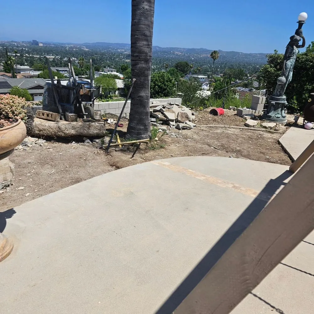 Top-rated lawn mowing service experts serving Kagel Canyon, CA - Campos Landscaping and Hardscaping