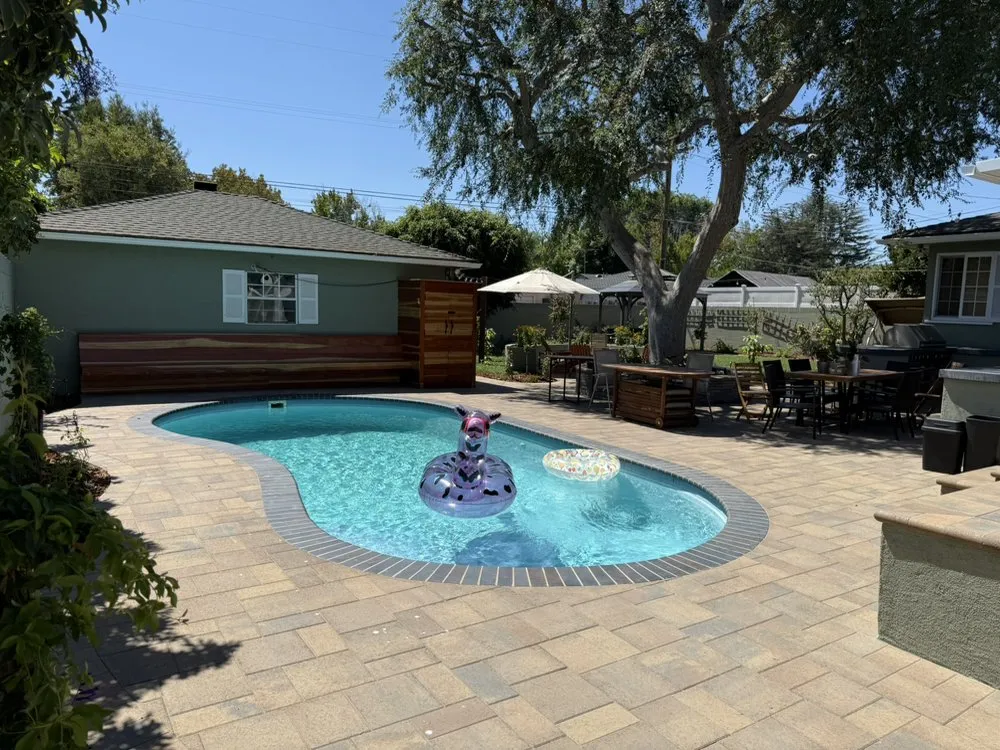 Reliable garden landscaping in Long Beach, CA by Campos Landscaping