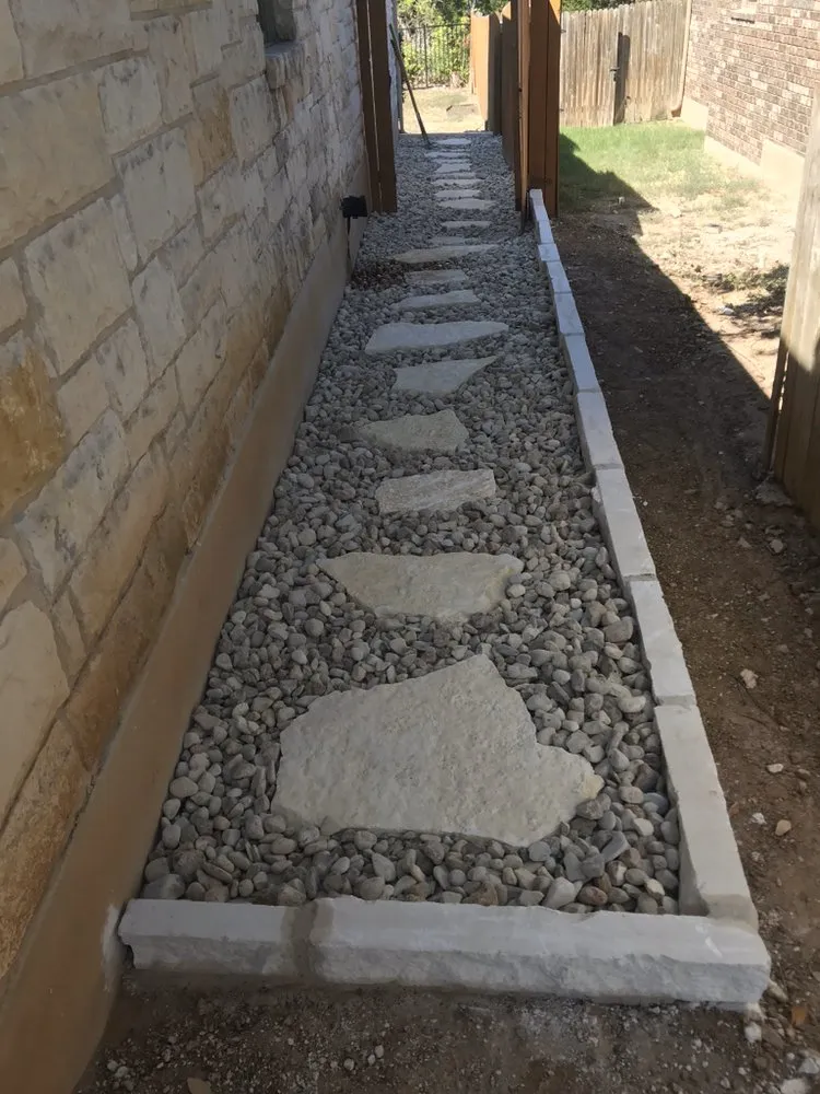 Local residential landscaping for beautiful yards across Niederwald, TX - Campuzano Landscaping And Tree Trimming