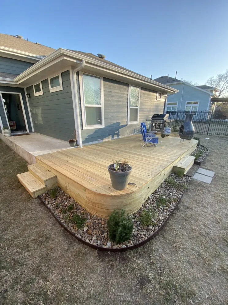 Custom landscaping services in Niederwald, TX by Campuzano Landscaping And Tree Trimming
