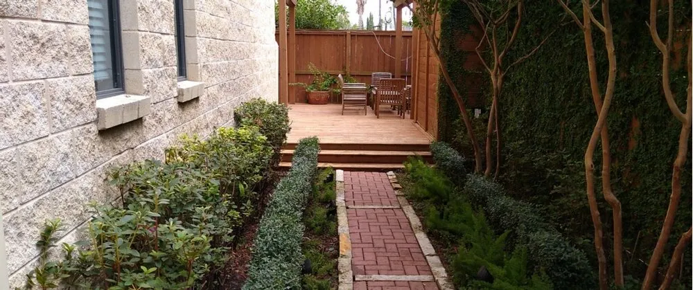 Trusted residential landscaping in Houston, TX - Camron's Precision Landscaping Multi Services