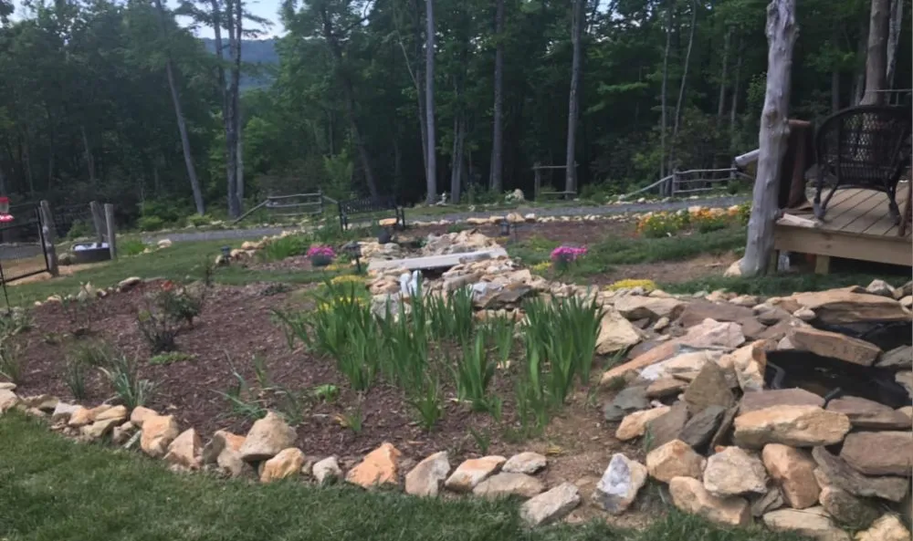 Custom residential landscaping near you in Wilmington, NC by Cam's Landscaping Services