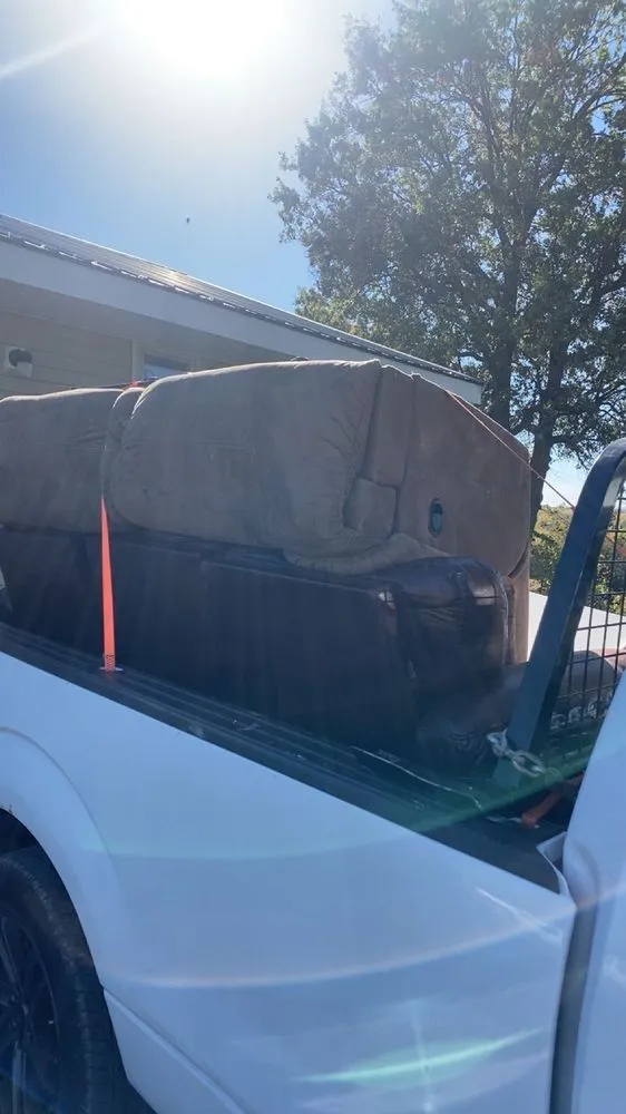 Top-rated garden landscaping experts serving Lee's Summit, MO - Cam’s Lawn N’ Haul