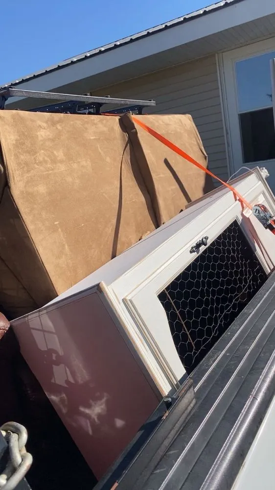 Local landscaping services for homes across Lee's Summit, MO - Cam’s Lawn N’ Haul