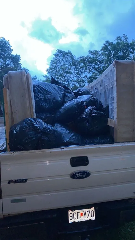 Trusted landscape design experts serving Lee's Summit, MO - Cam’s Lawn N’ Haul