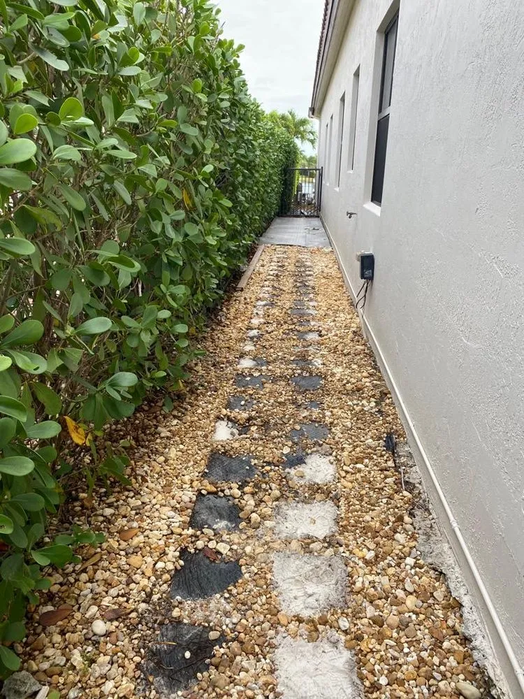 Custom landscape installation in Davie, FL by Canaima Landscape