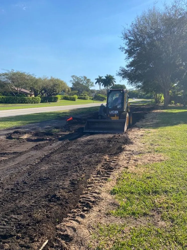 Expert landscaping services for residential properties across Davie, FL - Canaima Landscape