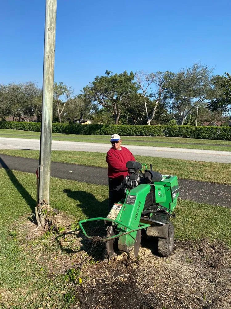 Custom lawn care service for outdoor upgrades across Plantation, FL - Canaima Landscape Landscaping and Design