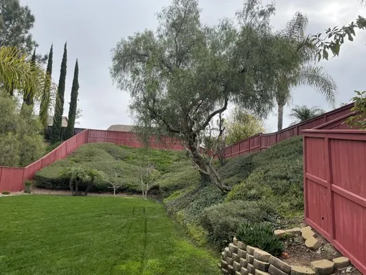 Canales Gardening Logo