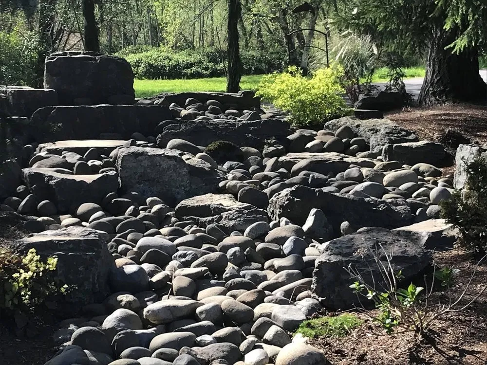 Custom landscape installation near you in Renton, WA by Canber Landscaping