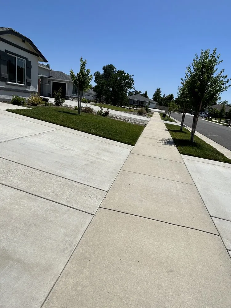 Top-rated outdoor landscaping in Shasta, CA - CandC mowing