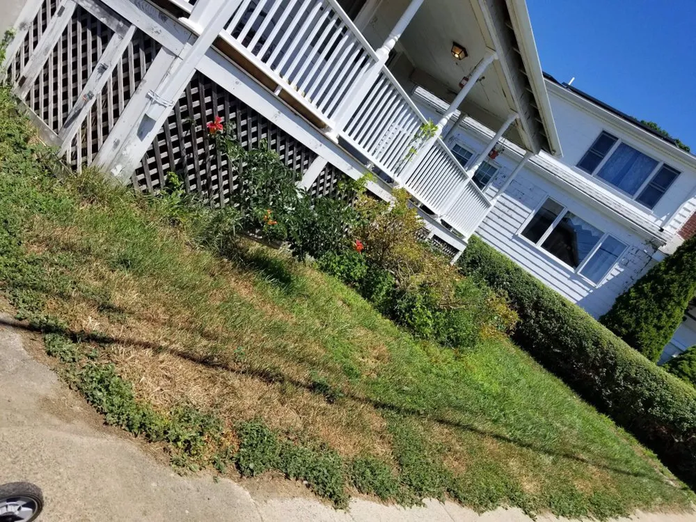 Affordable lawn mowing service experts serving Salem, MA - Candela's General Labor