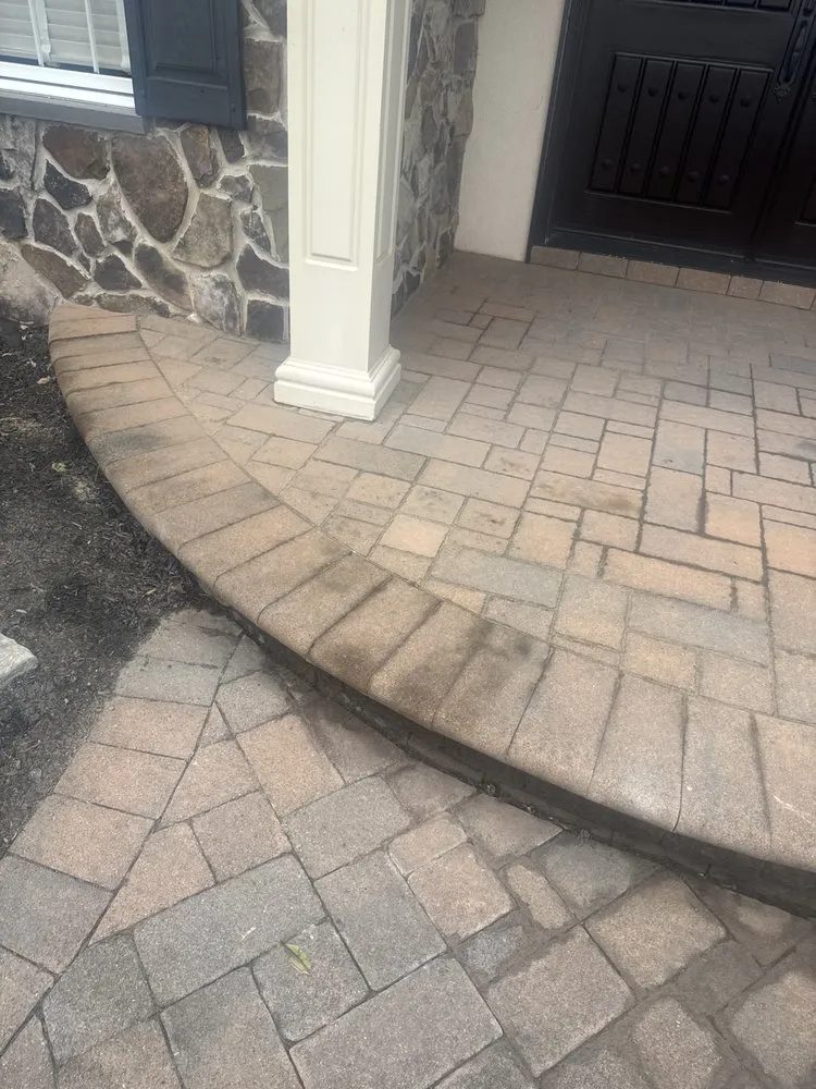 Local lawn care service experts serving Eagleville, PA - Candia Landscaping