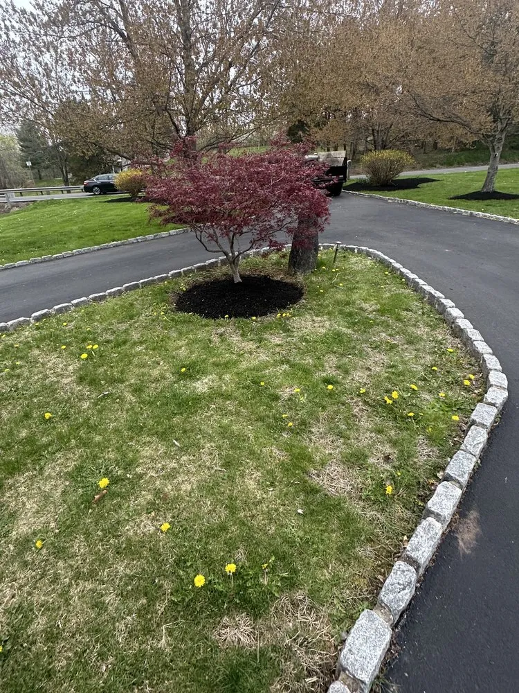 Reliable garden landscaping experts serving Eagleville, PA - Candia Landscaping