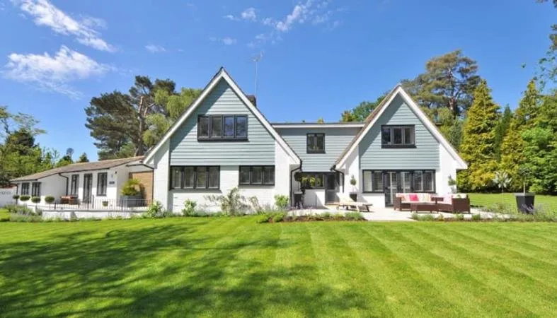 Top-rated lawn care service for beautiful yards across Starke, FL - Candid Landscapes