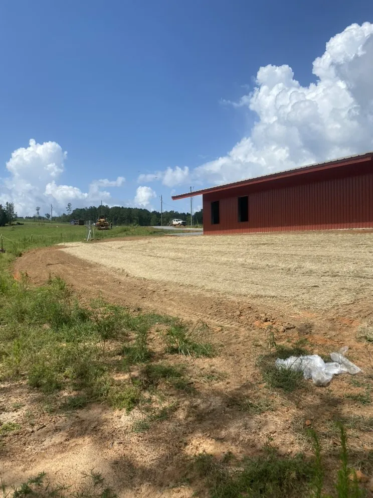 Expert yard cleanup service for homes across Natchitoches, LA - Cane Creek Lawn Care