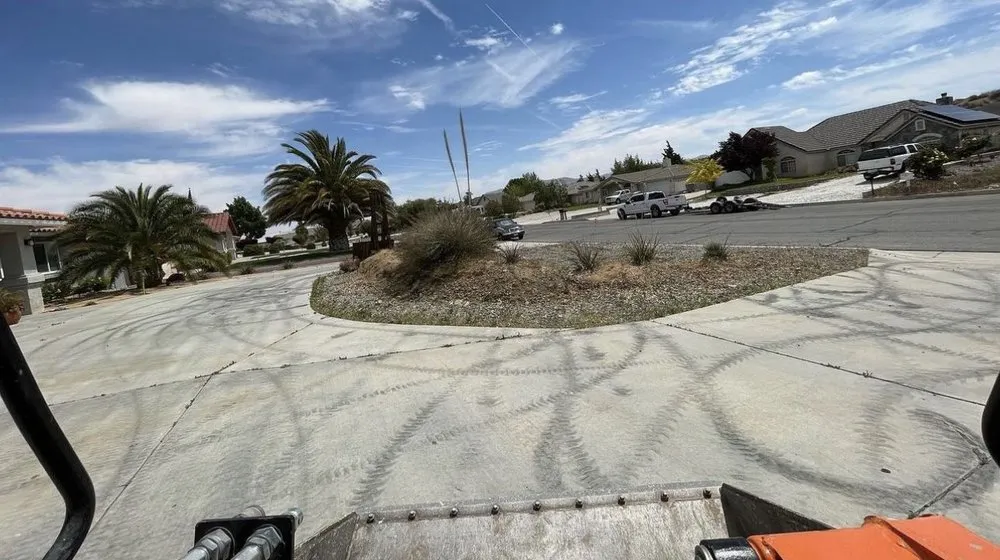 Top-rated landscaping services in Hesperia, CA - Canelo R Bobcat Work