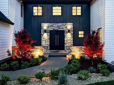 Reliable landscaping services experts serving Windsor, CA - Canepa Landscaping