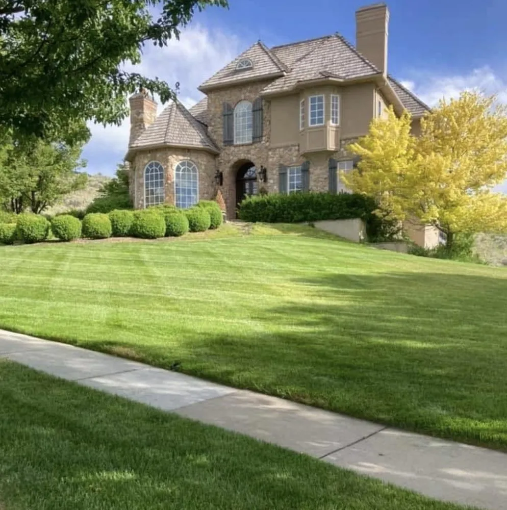 Top-rated yard cleanup service in Nibley, UT - Cannaday's Lawn care & Landscaping