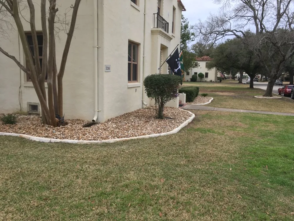 Expert garden landscaping in La Vernia, TX - Cannon Cultivation