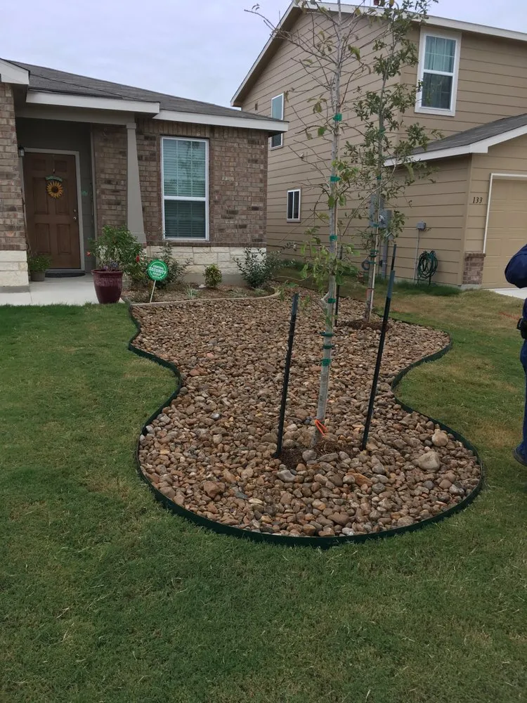 Custom residential landscaping for beautiful yards in La Vernia, TX by Cannon Cultivation
