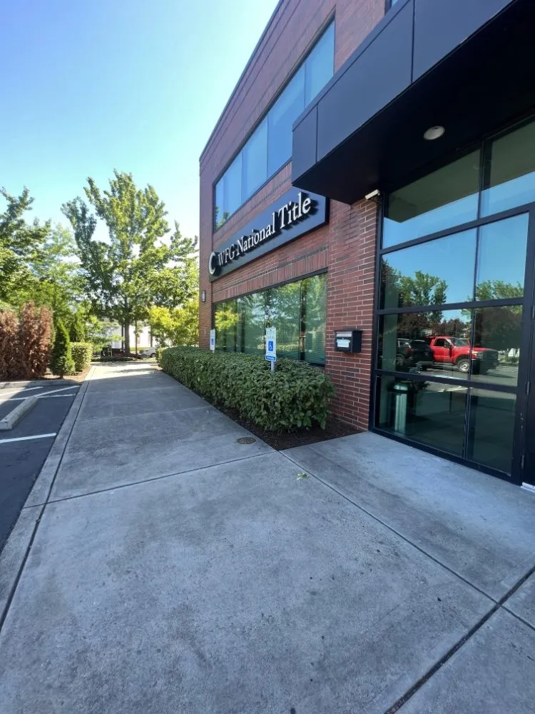 Professional yard cleanup service for year-round maintenance across Portland, OR - Cano Landscape