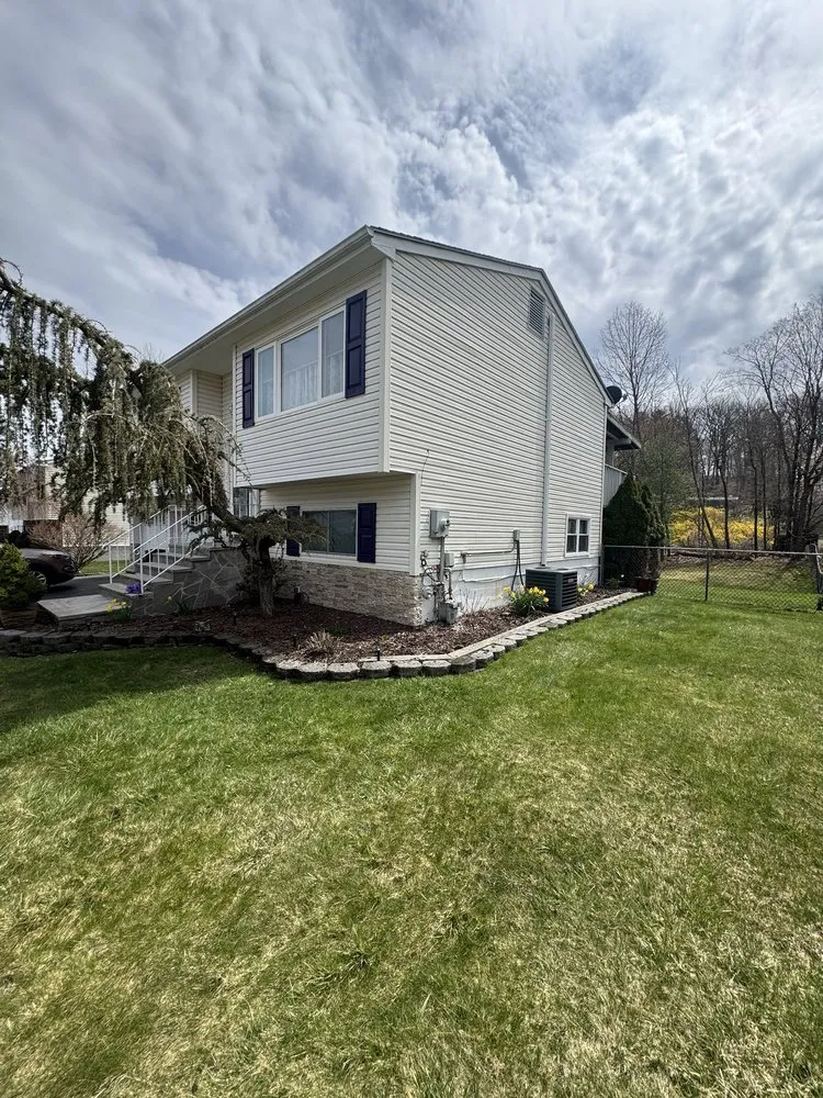 Expert yard maintenance for homes across Monroe, NY - Cano lawncare