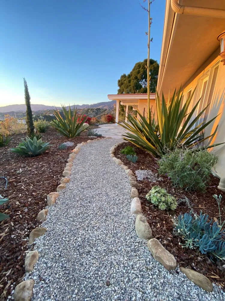 Reliable garden landscaping in Santa Barbara, CA by Canseco’s Gardening Services