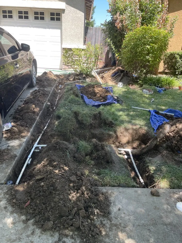 Reliable garden landscaping for year-round maintenance in Yuba City, CA by Cantarero Lawn Service