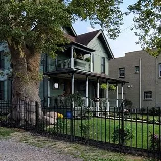 Trusted residential landscaping experts serving Asthabula, OH - Canter's Classic Lawn Care