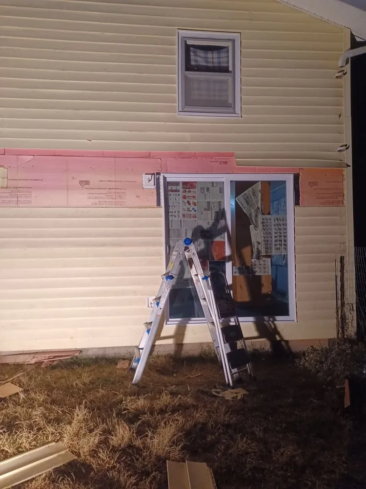 Professional yard maintenance experts serving Lindale, TX - Cantrell Custom Services