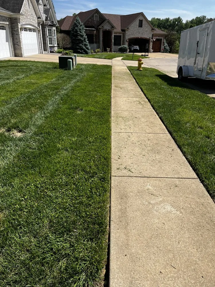 Affordable yard maintenance for homes in Kirkwood, MO by Cantrell Cuts