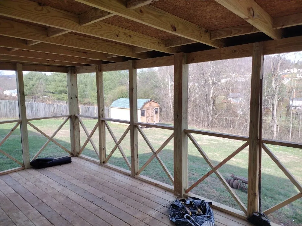 Custom lawn care service in Kingsport, TN by Cantu Construction