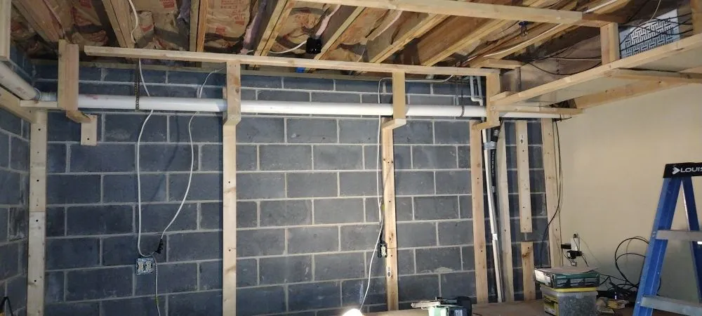 Local landscape installation in Kingsport, TN by Cantu Construction