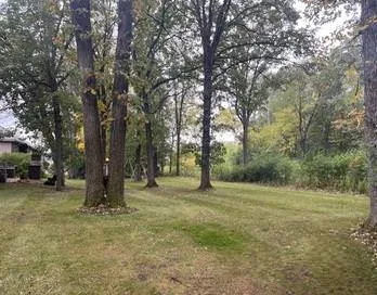 Top-rated landscaping services in St Cloud, MN by Canvas Landscaping