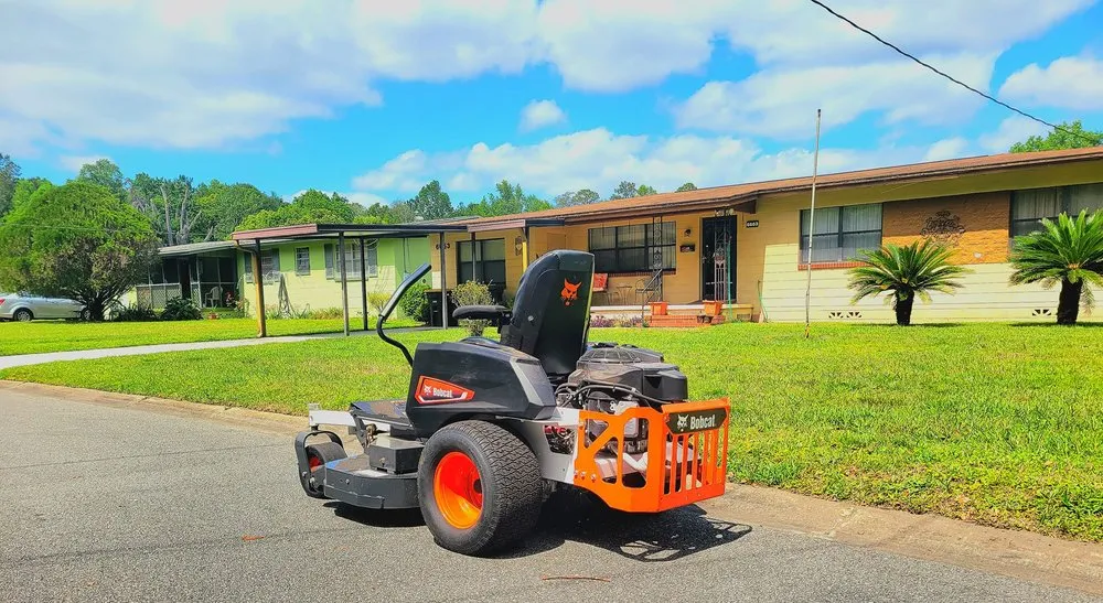 Professional yard maintenance in Starke, FL by Canvas Landscaping