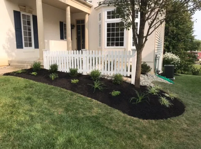 Expert garden landscaping experts serving Gilbertsville, PA - Canyon Creek Landscapes
