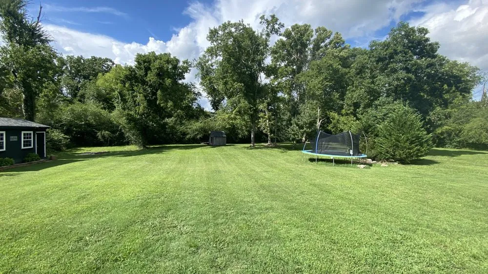 Custom landscape installation experts serving Trenton, GA - Canyon Creek Property Maintenance