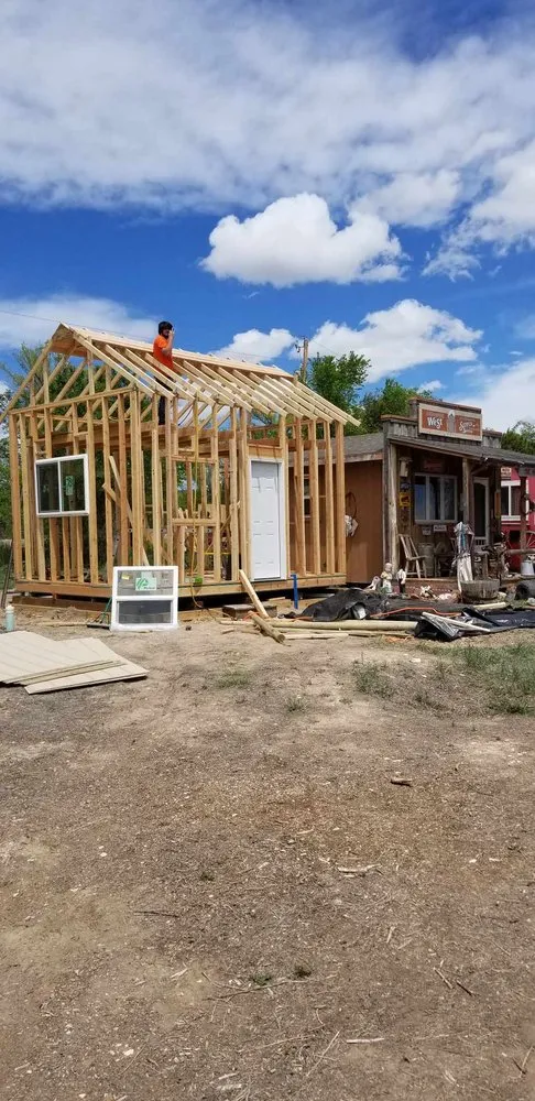 Custom lawn care service experts serving Cañon City, CO - Canyon Curb Appeal