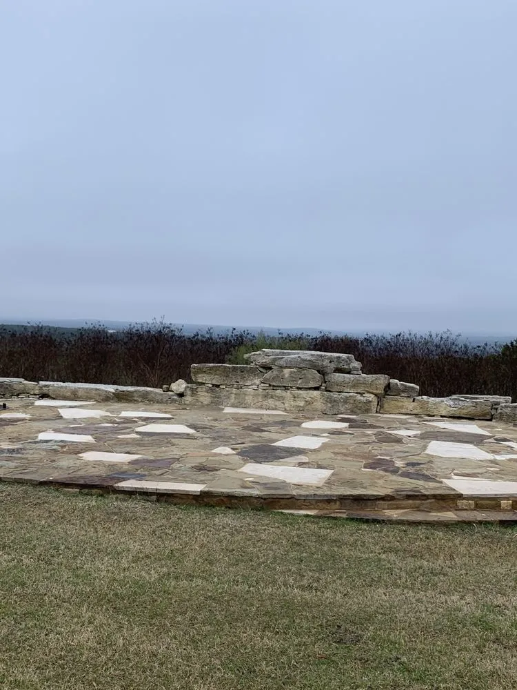 Affordable yard cleanup service for homes across Canyon Lake, TX - Canyon Lake landscapes