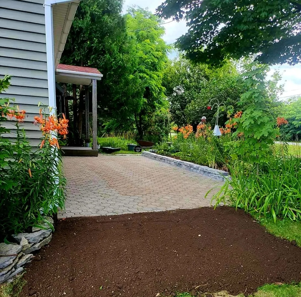 Trusted outdoor landscaping in Cape Vincent, NY - Cape Earthworks