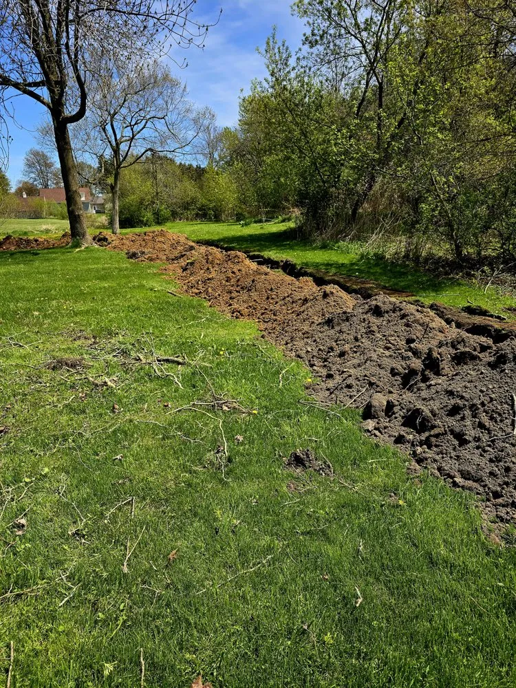 Expert lawn care service in Cape Vincent, NY - Cape Earthworks