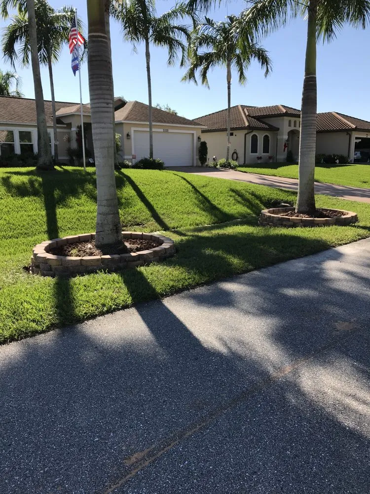 Expert garden landscaping experts serving Cape Coral, FL - Cape Landscape Pros
