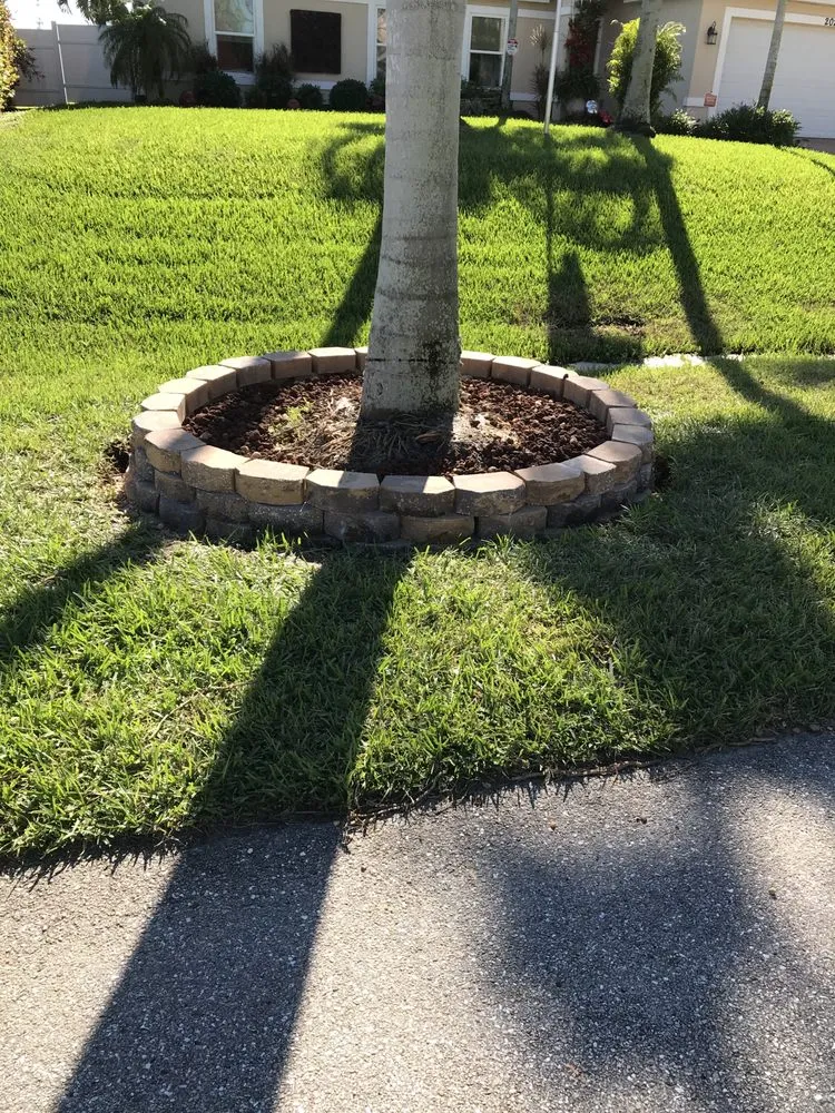 Custom garden landscaping in Cape Coral, FL - Cape Landscape Pros