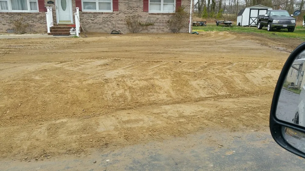 Local landscaping services for beautiful yards across Hurlock, MD - Capital Contracting