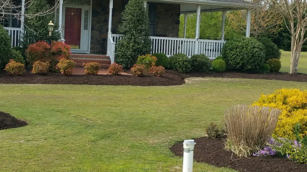 Affordable garden landscaping in Hurlock, MD by Capital Contracting