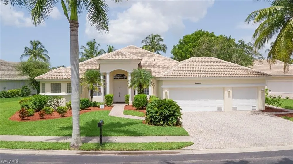 Custom landscape installation in Davenport, FL - Capital Landscapes