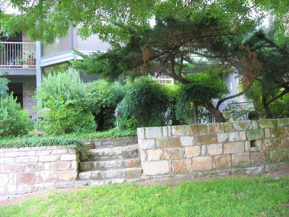Professional garden landscaping in Austin, TX by Capital Landscaping